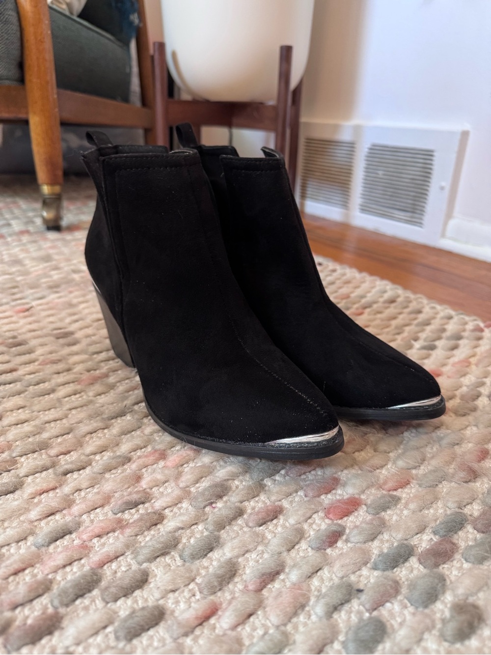 Women's Journee Collection Black Suede Ankle Booties
